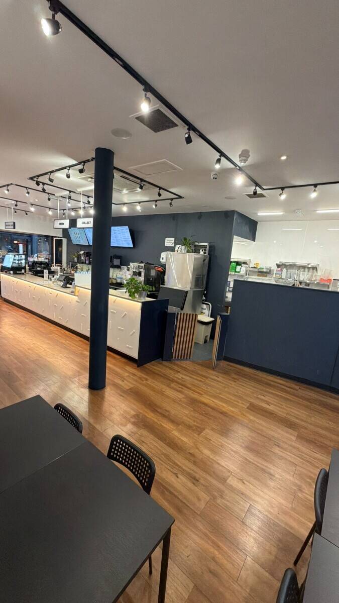 Lease for Sale – Established Bubble Tea & Peri-Peri Takeaway – Glasgow City Centre