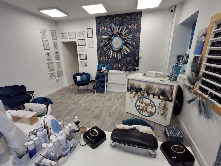Beauty, Therapy & Tanning For Sale in Birkenshaw Photo 6