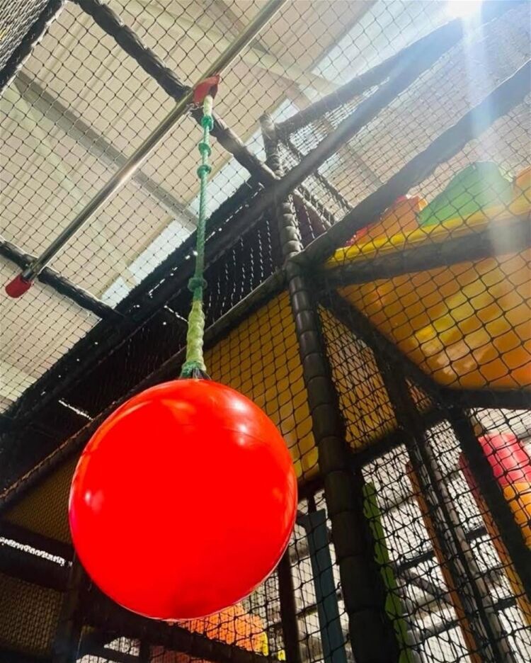 POPULAR SOFT PLAY CENTRE AND CAFÉ Photo 6