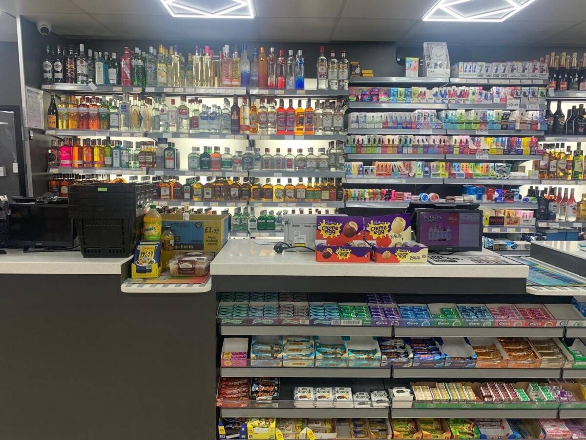 Go Local Extra Liverpool City Centre near Universities, Hall of Residence, restaurants, pubs & clubs Photo 6