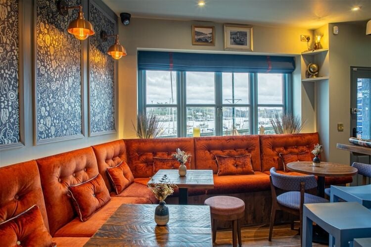 Exceptional Trading Opportunity in an Iconic Riverside Location For Sale in Dartmouth Photo 6
