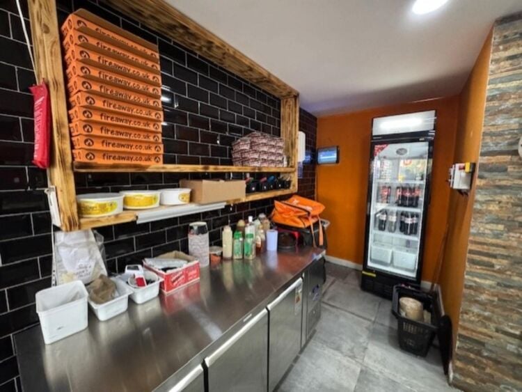 Leasehold Pizza Takeaway Franchise Located In Finham, Coventry