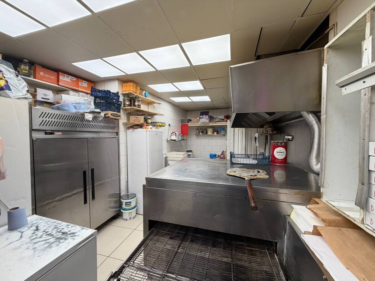 Established PIZZA TAKEAWAY FOR SALE &ndash; FOREST GATE E7 Photo 7