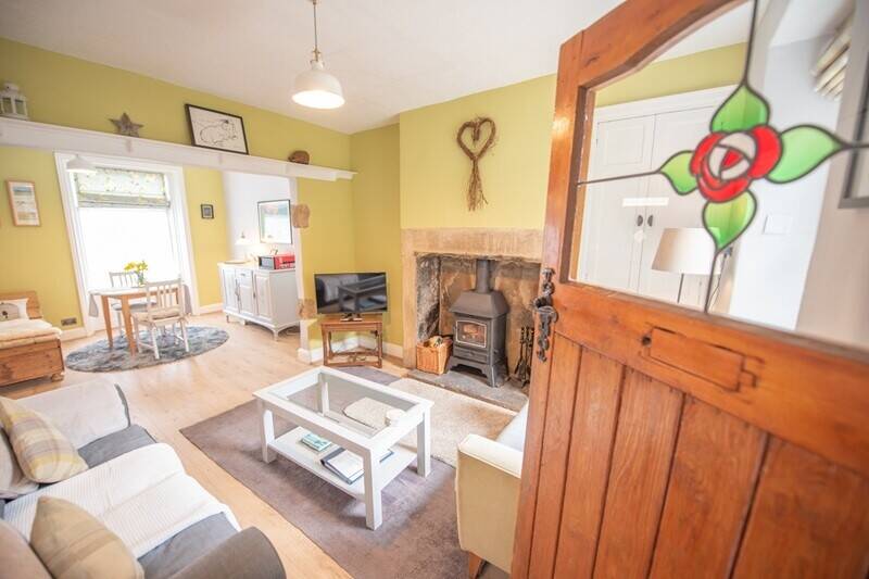 Exceptional, Established Holiday Cottage in the picturesque village of Cononley Photo 6