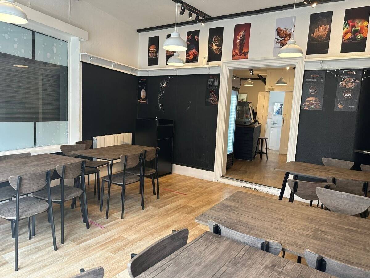 🔥 URGENT SALE – FULLY FITTED TURNKEY PIZZA TAKEAWAY – BIGGLESWADE 🔥💥 RARE OPPORTUNITY – MULTIPLE Photo 6