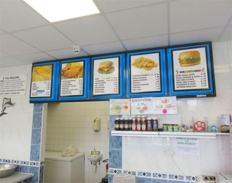 Long-established fish & chip shop with flat, Tonbridge Photo 6