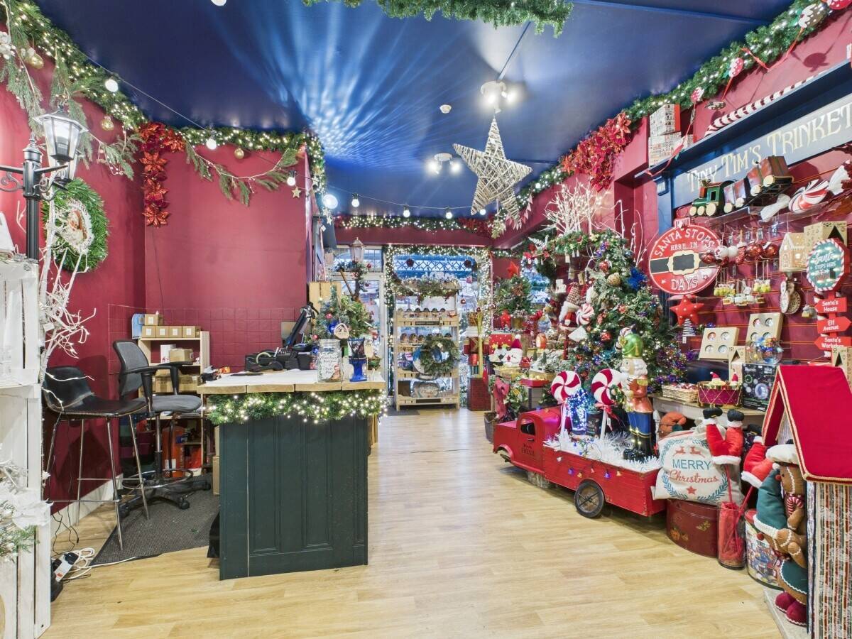 A superb all year round Christmas Shop, in the heart of Bowness-on-Windermere.