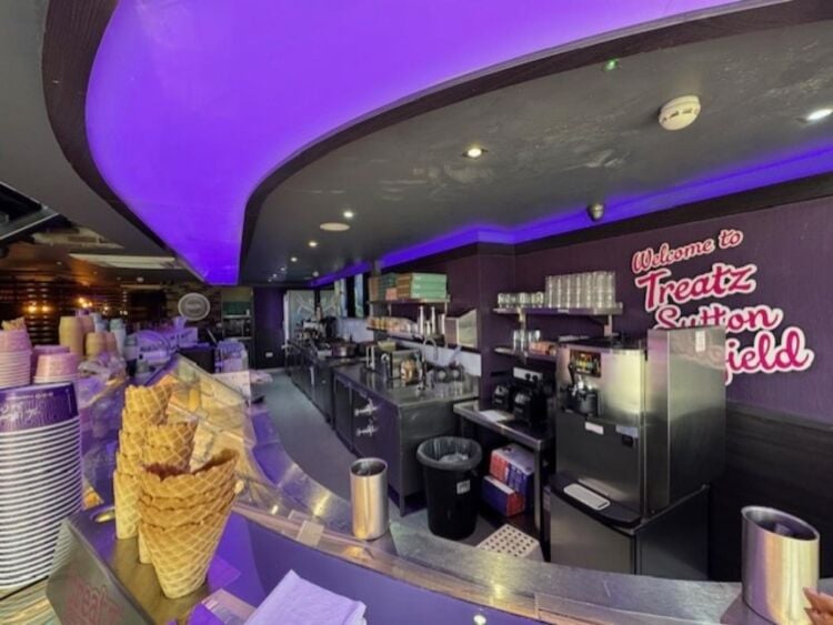 Leasehold Dessert Parlour Franchise Located In Sutton Coldfield