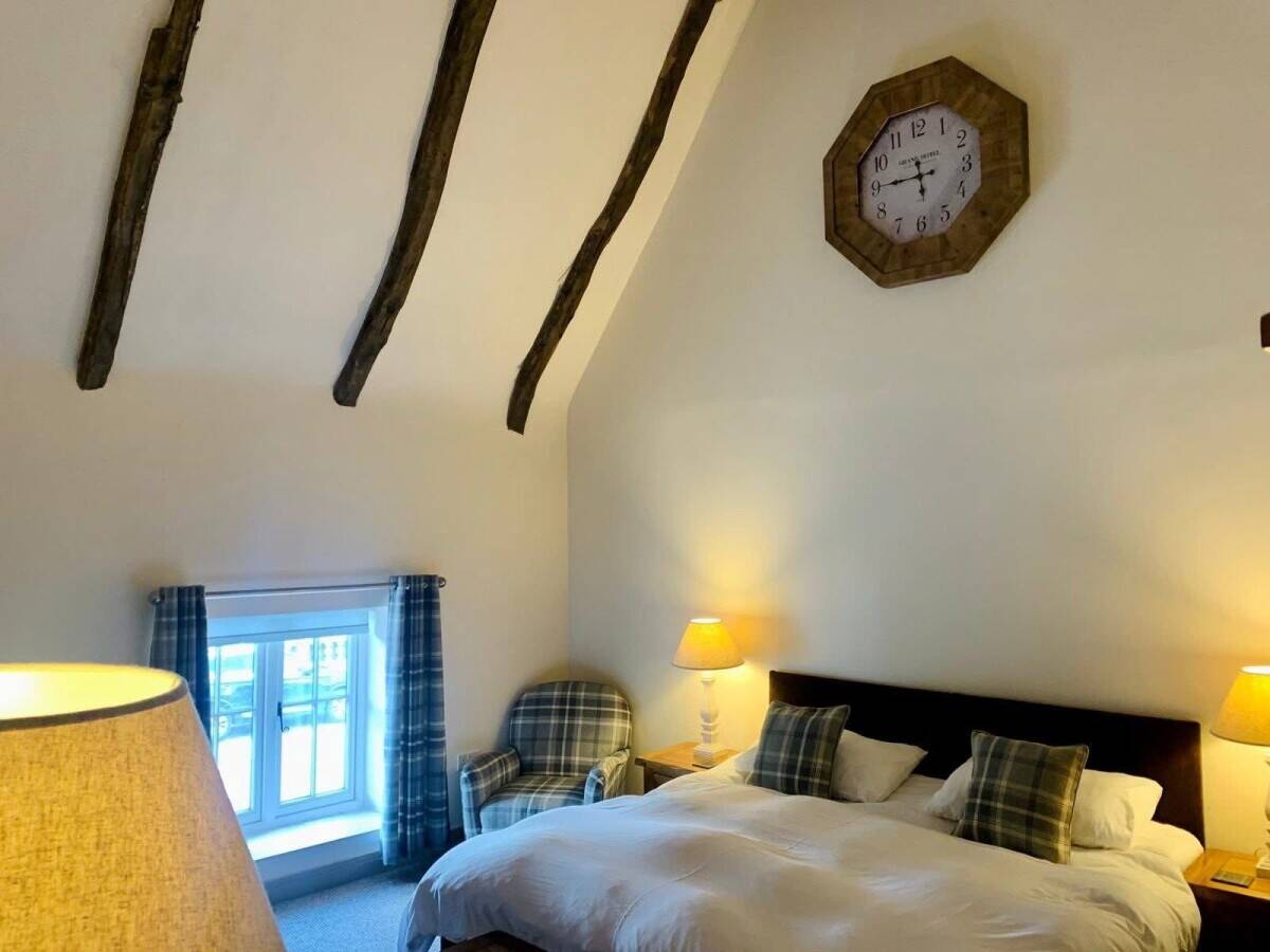 Country Pub, Restaurant and Boutique B&B