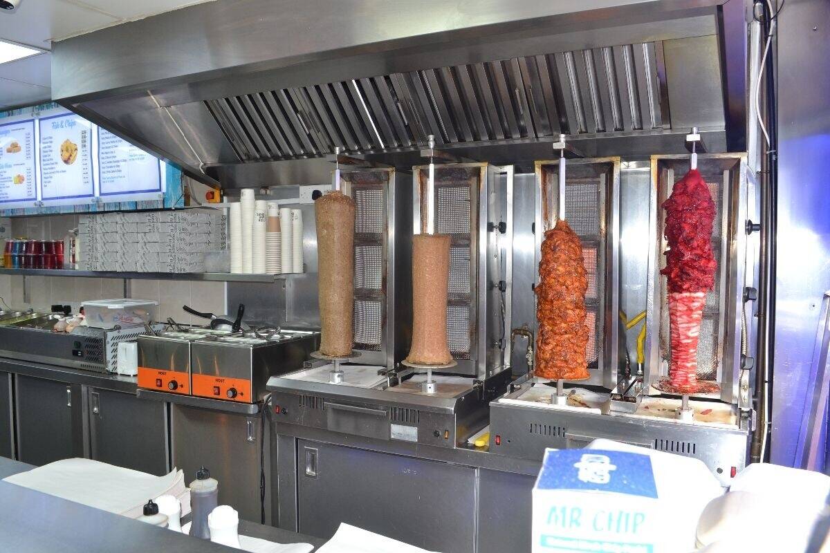 Thriving Fish & Chip Shop – £10,000 Weekly Sales with Accommodation – Prime High Street Location Photo 6