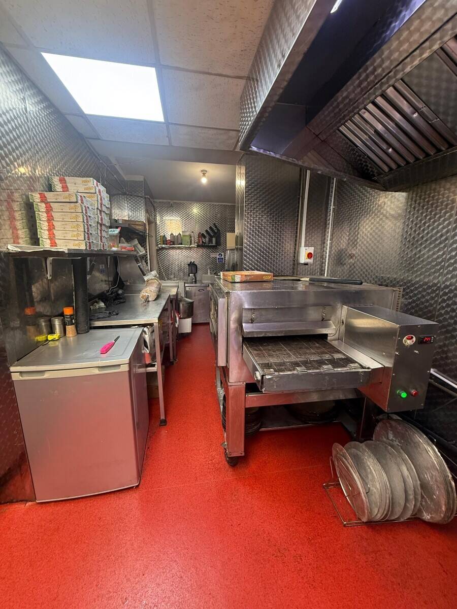 Pizza takeaway for sale in St Helens 