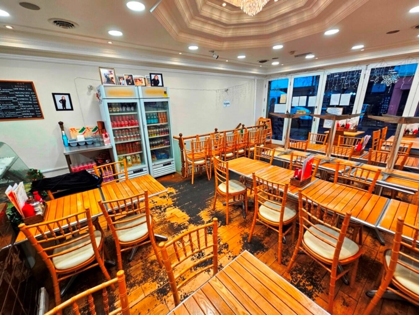 CAFÉ FOR SALE IN HIGHBURY, LONDON