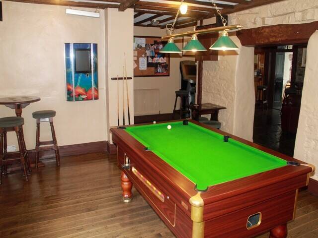 POWYS - CENTURIES OLD PUB IN PLOT 0F 2.8 ACRES