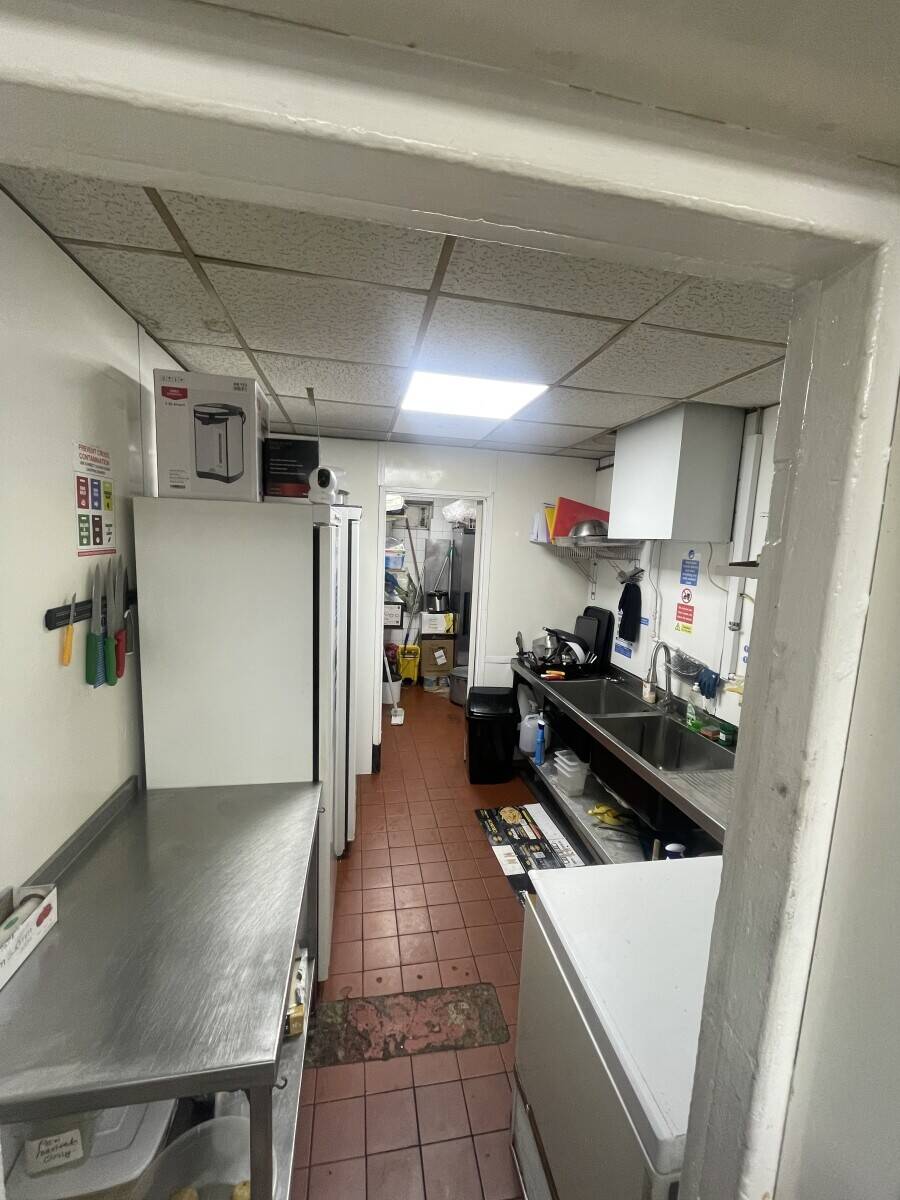 Fast food, cafe style food business located in Birmingham Photo 5