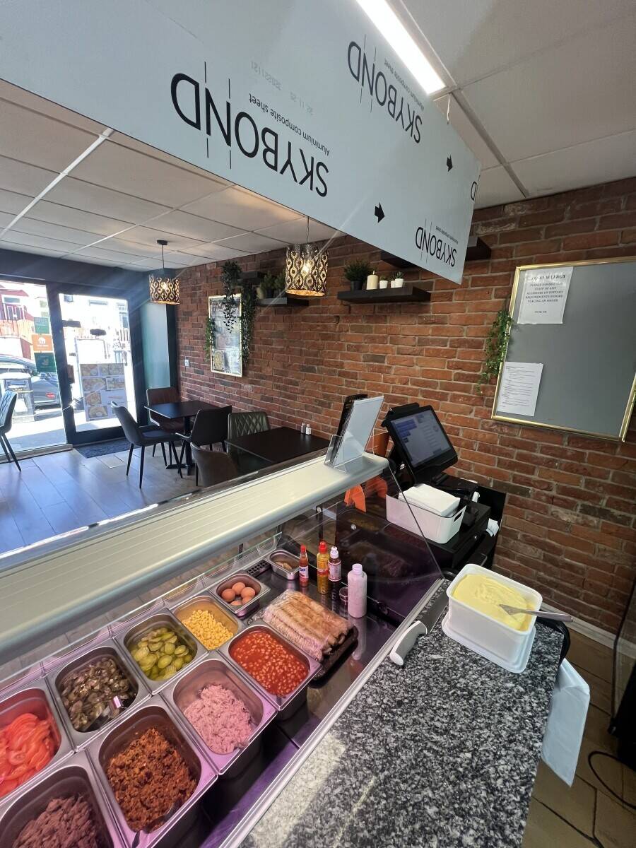 Sandwich shop Photo 7