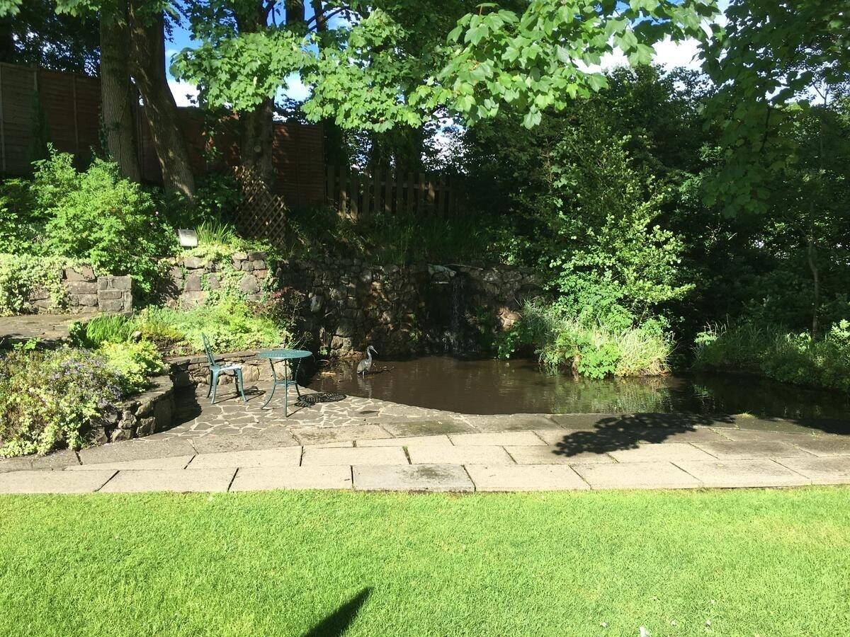 SWANSEA VALLEY - RENOWNED 11 EN-SUITE BEDROOM VILLAGE INN ON EDGE OF BRECON BEACONS NATIONAL PARK