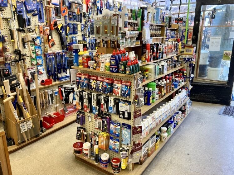 DIY, HARDWARE, & HOUSEHOLD STORE Photo 6