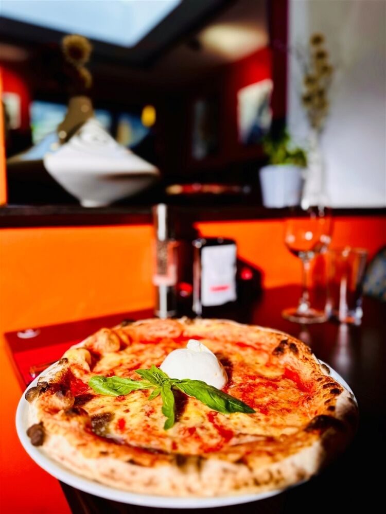 INDEPENDENT ITALIAN RESTAURANT Photo 6