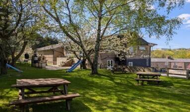 Well-established snooker club and dining venue based in prime South Yorkshire location