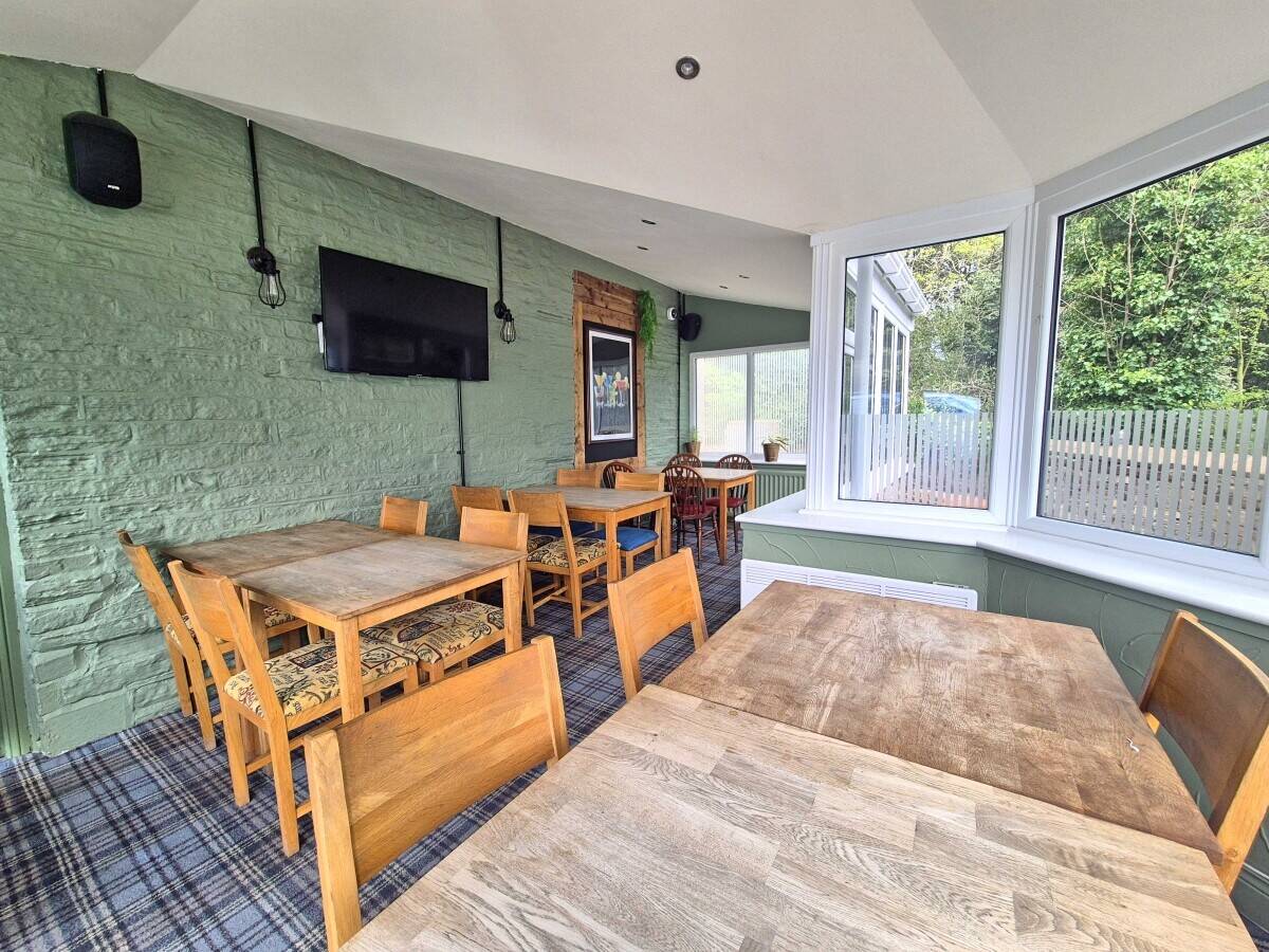 COUNTY DURHAM - INVESTMENT SALE/ COMMUNITY PUBLIC HOUSE Photo 6