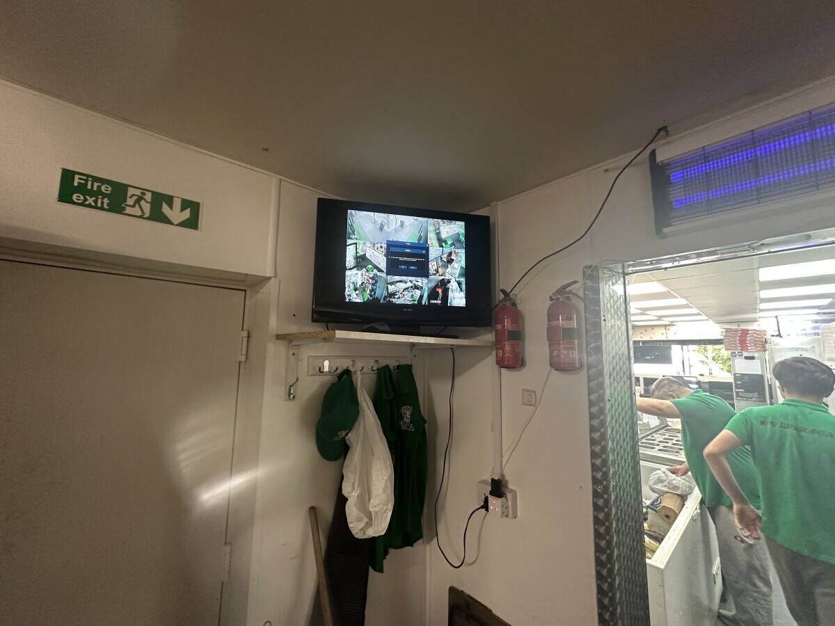 Takeaway for sale in Swinton  Photo 7