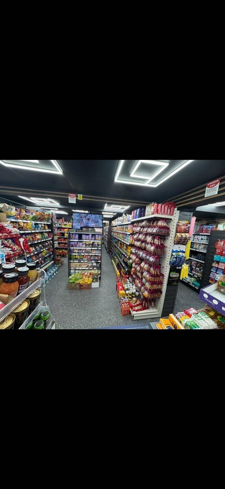 Busy Supermarket &ndash; High Sales & Prime Location