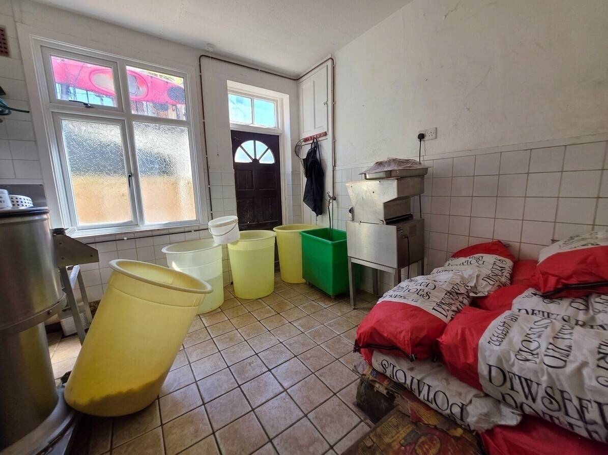 Fish & Chip Shop for Sale Photo 6
