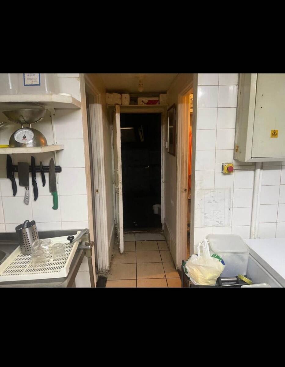 Takeaway Restaurant for Sale in Northolt, London