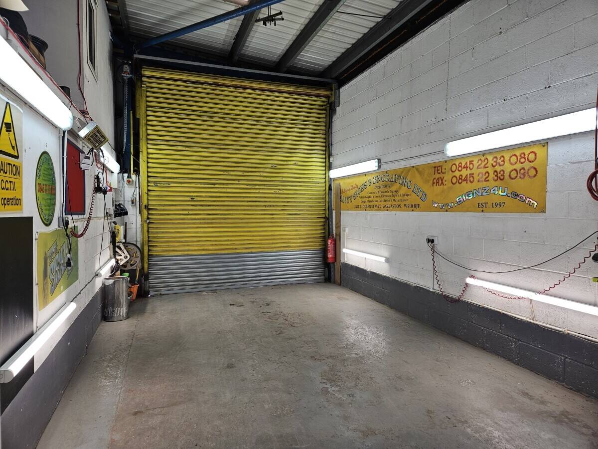 Established Profitable Signage Business For Sale in Prime Location Wolverhampton, Extensive Assets Photo 6