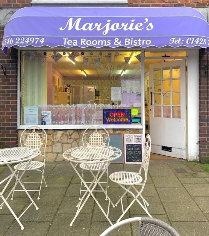 2 Tearooms – Cosham & Portchester - OFFERS INVITED Photo 6