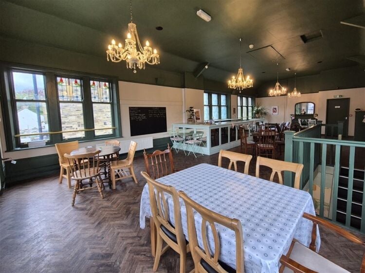 Cafe & Sandwich Bars For Sale in Shipley Photo 6