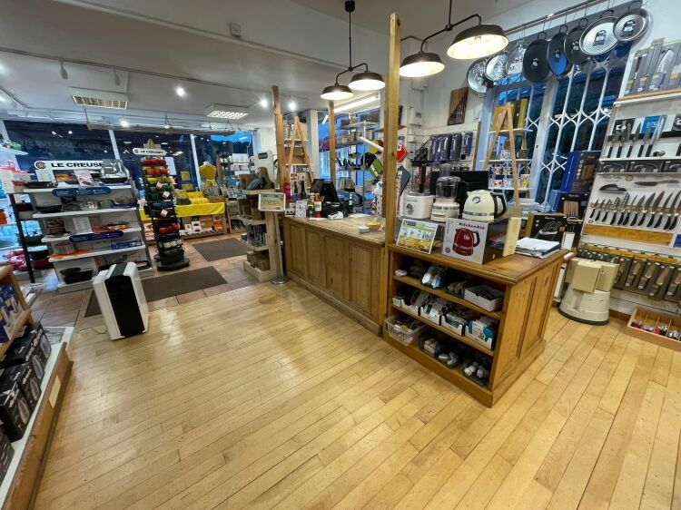 Successful Independent Town Centre Cook Shop
