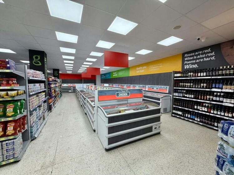 Convenience store for sale in Dundee with 6,500 sq ft and rear parking available.