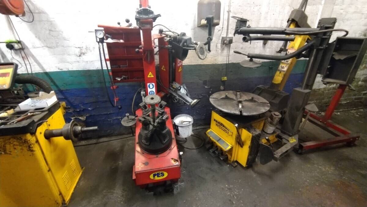 Leasehold MOT Garage Services EV Specialist Vehicle Repairs Maintenance Business Wigan For Sale