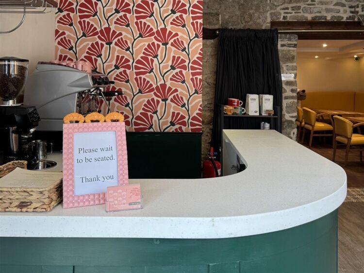 Cafe & Sandwich Bars For Sale in Bakewell Photo 6