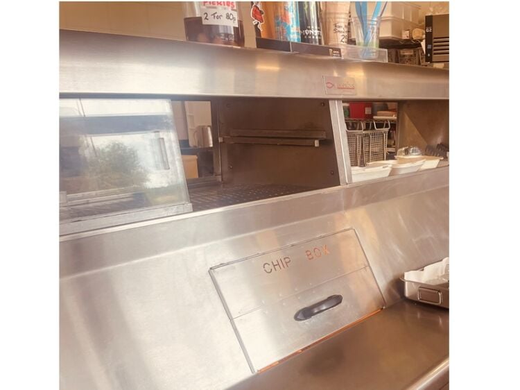 Hooked on Success – Thriving Fish & Chip Shop with Loyal Local Following Photo 6