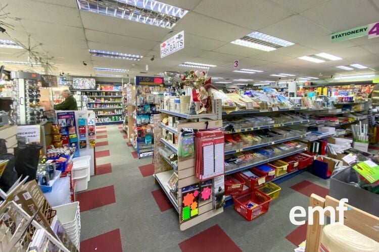 Retail General Store Photo 6
