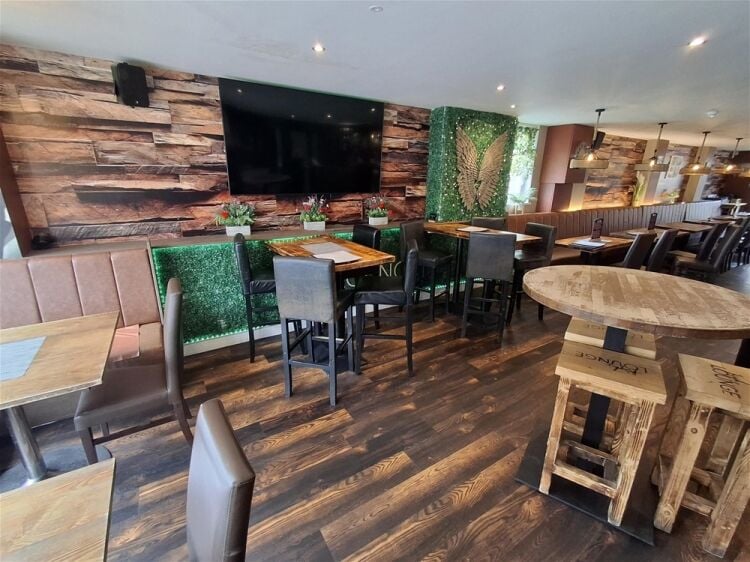 Licenced Trade, Pubs & Clubs For Sale in Cottingham