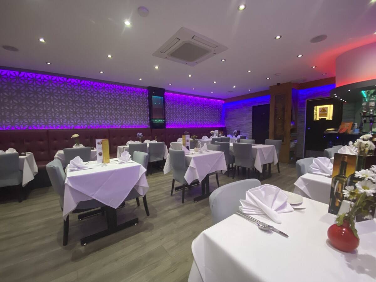 Restaurant & flat for sale Long Lease Leyton London
