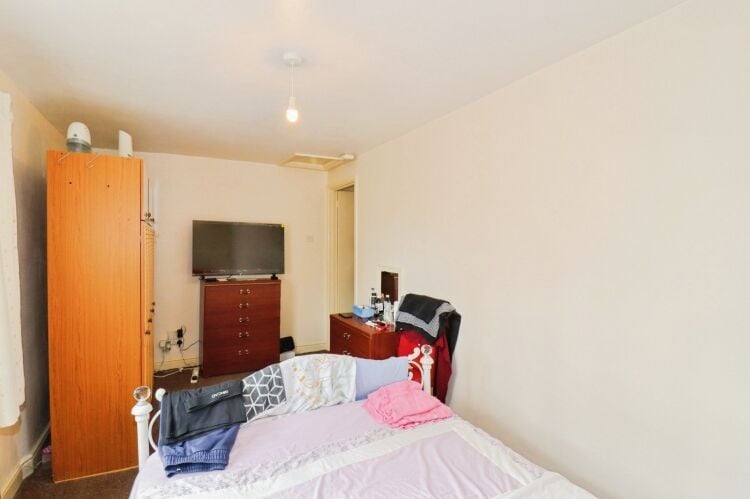 Investment Property - Norfolk Photo 6