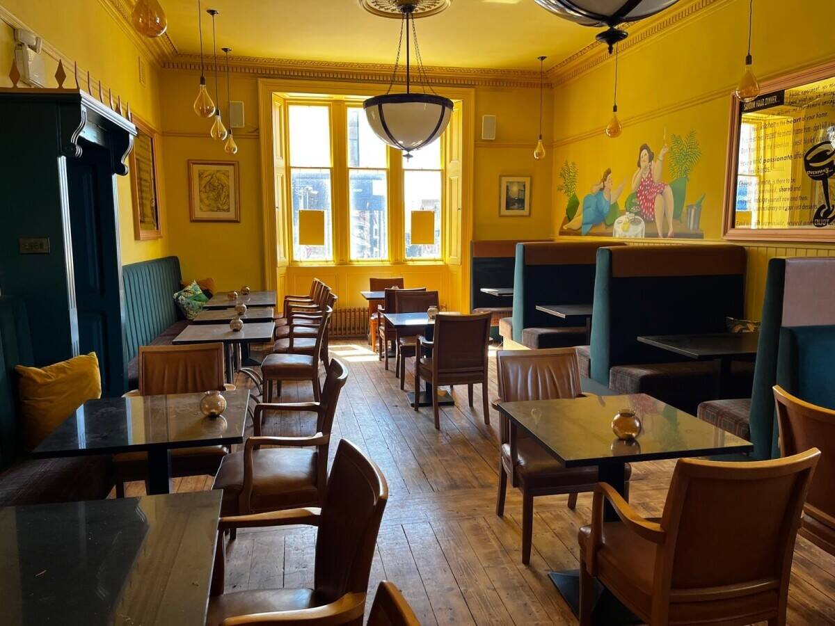 Excellent Opportunity In Town Centre Location