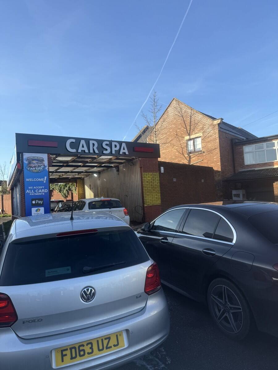 Established Hand Car Wash in excellent location