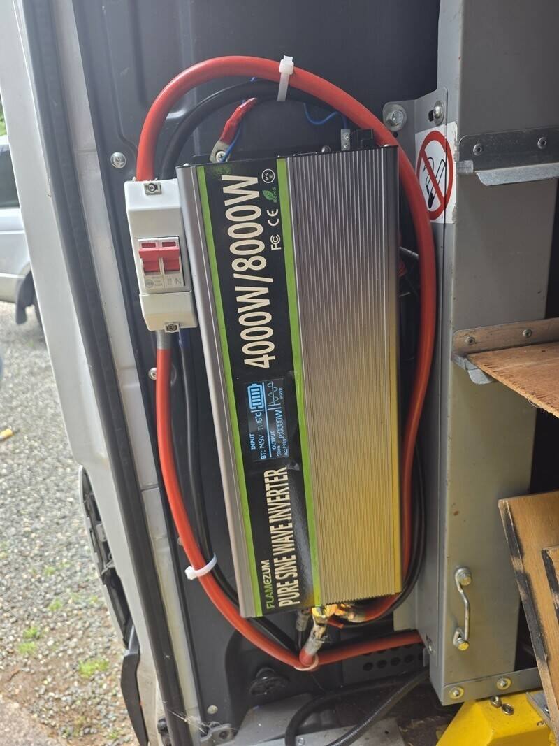 Mobile Solar Panel cleaning Service Photo 6