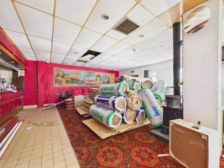 High Street serviced accommodation and café-bar development opportunity