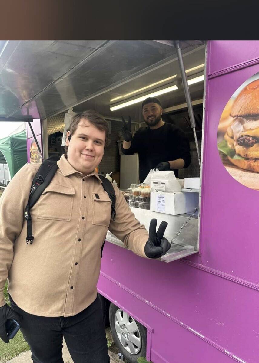 Basildon breakfast van Photo 6