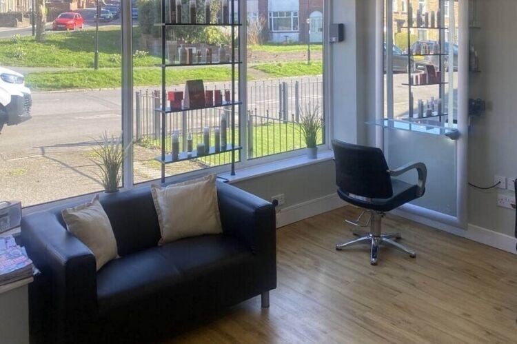 Established Hair Salon Premises To Let - Sheffield Photo 6