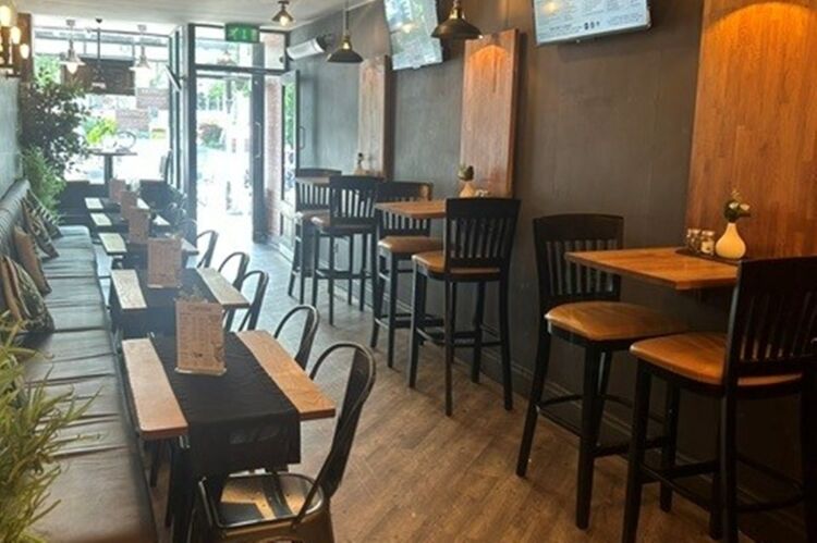 Established Bar & Restaurant - Southport
