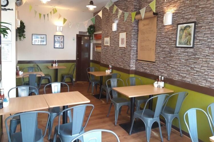 Established Cafe - Glasgow Photo 6