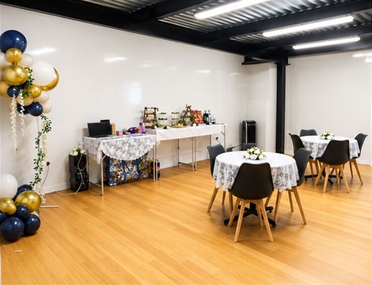 POPULAR HAIR AND BEAUTY SALON Photo 6