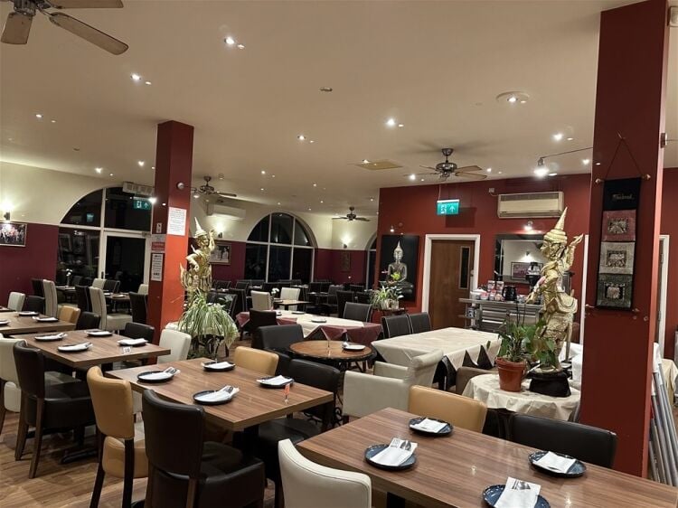 RIM NAM THAI RESTAURANT Photo 6